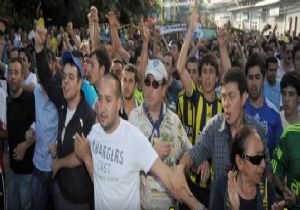FENER TARAFTARI İSYANLARDA