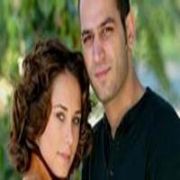 DİZİ DE TANIŞTILAR, EVLENİYORLAR