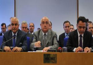 TBMM BAŞKANI ÇİÇEK MEDYAYI TOPA TUTTU!