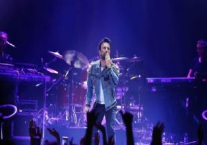Tarkan Moskova da Konser Verdi
