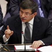 DAVUTOĞLU NA HİÇ BEKLEMEDİĞİ YERDEN SERT ELEŞTİRİ!