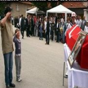 BUSE NİN CENAZESİNDE GÖZYAŞLARI SEL OLDU!