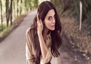 Cansu Dere Instagram ı salladı