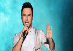 Megastar Tarkan ülkeyi terk etti