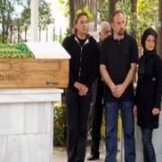 ARMAĞAN ÇAĞLAYAN IN GÖZ YAŞLARI