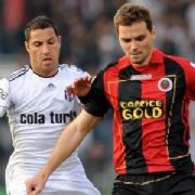 KARTAL,  ÜÇ PUANI 2 GOLLE ALDI 2-0