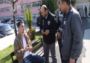 BEN BAŞKA BİR ÜLKENİN VATANDAŞI DEĞİLİM!