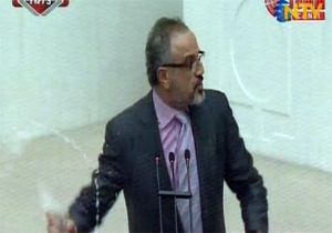 MECLİS TE BARDAKLI KÜFÜRLÜ KAVGA!