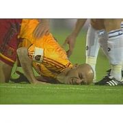 ASLAN KUPA MESAİSİNDE!