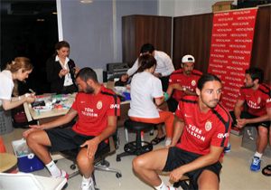 A MİLLİ FUTBOL TAKIMI AÇIKLANDI