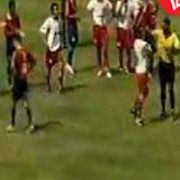 HAKEM, FUTBOLCU DÖVDÜ!
