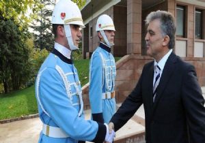 CUMHURBAŞKANI GÜL DEN BİR İLK!