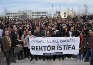 OSMANGAZİ DE REKTÖRE İSYAN 