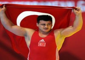 FİLA, DÜN  CEZA VERDİ, BUGÜN ASKIYA ALDI