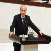 FLAŞ.. BAHÇELİ DEN, TEHLİKELİ CEPHELEŞME UYARISI