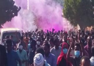 Sudan da Hükümet Feshedildi