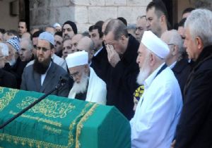 BAŞBAKAN IN GÖZYAŞLARI
