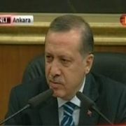 BAŞBAKAN IN KIZLARI GÖNÜLLÜ ÖĞRETMEN OLACAK