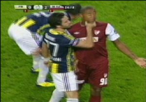 GÖKHAN GÖNÜL KENDİNİ YAKTI!