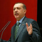 ERDOĞAN DAN TARAF A KAFES TEPKİSİ
