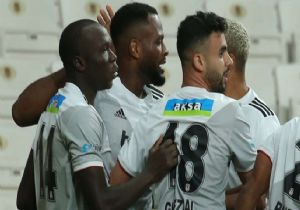 Beşiktaş Alanyaspor’u Farklı Geçti 3-0
