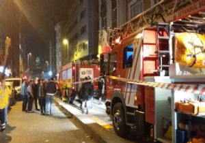 İstanbul da Dergiye Bomba 1 ölü,3 Yaralı