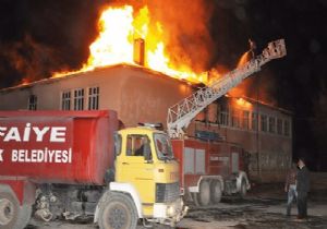 PKK, 1 ayda 17 okul yaktı!