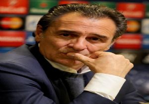 Prandelli bavulunu topladı