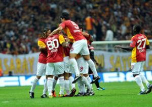 CİMBOM, ARENA DA KÜKREDİ 3-1