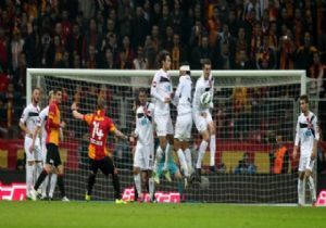 ARENA DA GALİBİYET SERİSİ SONA ERDİ
