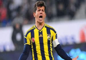 Fenerbahçe de Emre Depremi