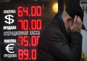 Rus Rublesi Eriyor 