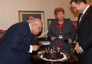 DEMİREL, 88 YAŞINDA