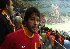 Nihat Doğan a Bir Darbe de G.saray dan