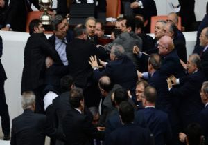 TBMM Başkanı Çiçek ten Kavga Açıklaması
