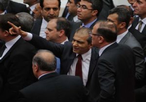 MECLİS TE KÜFÜRE KINAMA CEZASI!