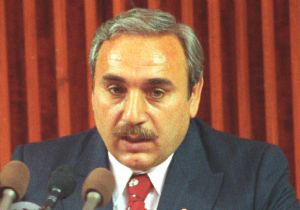 ESKİ BAKAN REFAİDDİN ŞAHİN VEFAT ETTİ
