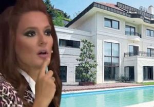 Demet Akalın Eski Evinde 1 TL Unuttu