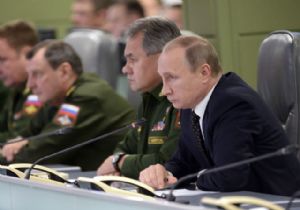 Putin in Savaş Odası!