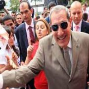 YAŞAR  PAŞA NIN PLAKASI