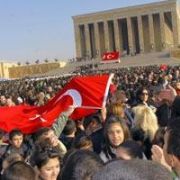 ANITKABİR İ TEMMUZ DA 798 BİN KİŞİ ZİYARET ETTİ