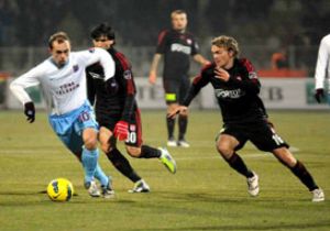 FIRTINA SİVAS TA TEKLEDİ 2-2