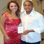 ROBERTO CARLOS EVLENDİ
