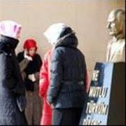 İRAN BÜYÜKELÇİSİ NDEN TÜRBAN YORUMU