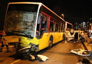 Kadıköy de Metrobüs Kazası,5 Ölü,5Yaralı