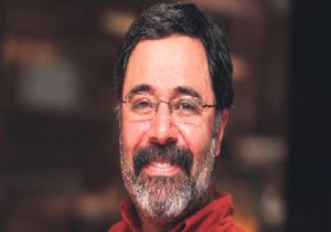 Ünlü Yazar’dan Çarpıcı Sözler