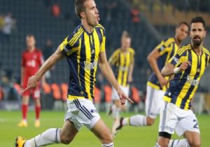 Fenerbahçe  Takibi Bırakmıyor 3-0