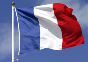 Nijer de Fransa ya Büyük Protesto
