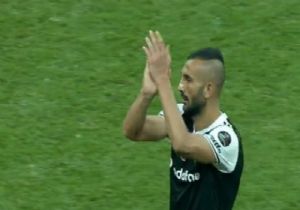 Yalçın Ayhan Beşiktaş Forması Giydi