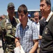 EMRE BELÖZOĞLU ŞİMDİ ASKER